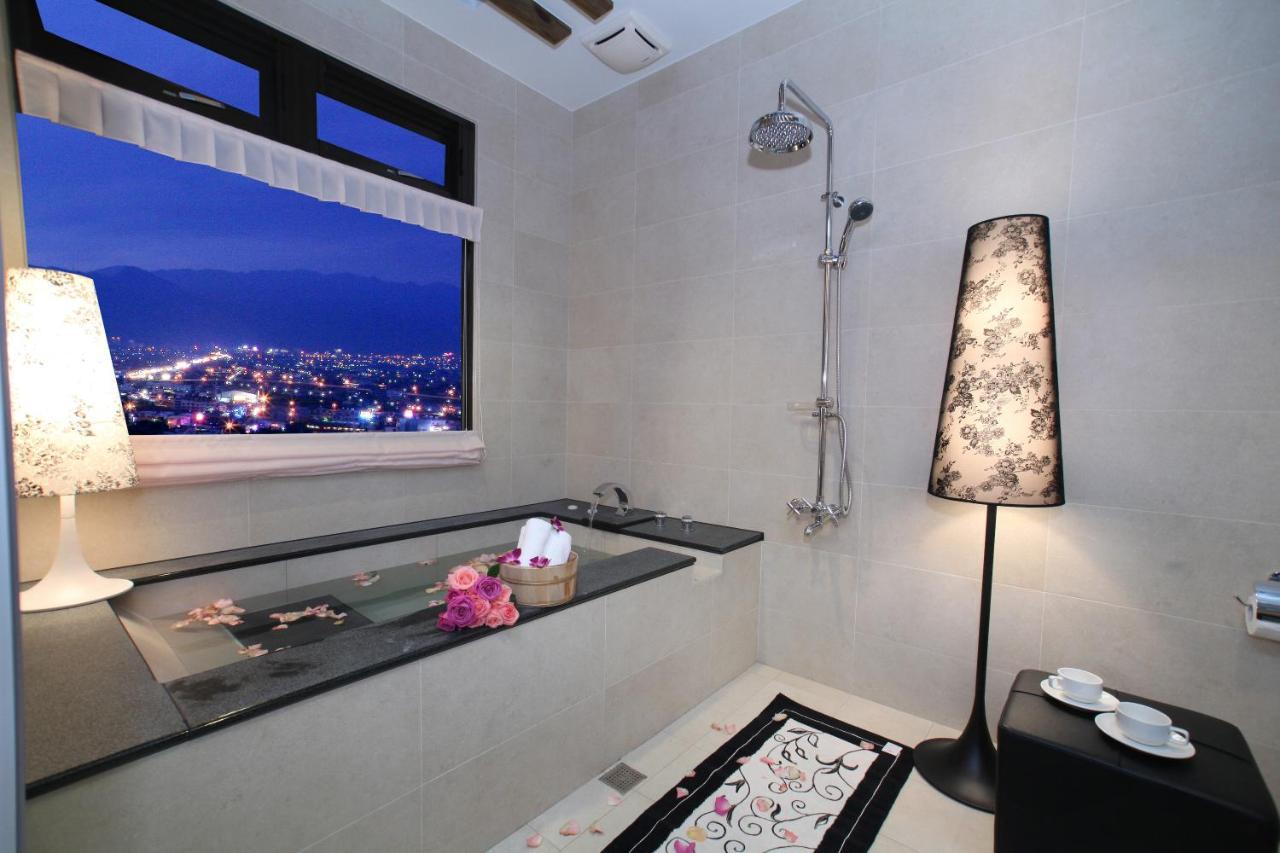 Spring Fountain Hotel Jiaoxi Εξωτερικό φωτογραφία