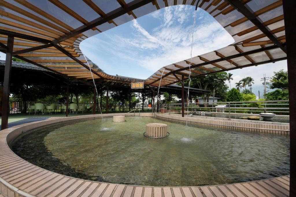 Spring Fountain Hotel Jiaoxi Εξωτερικό φωτογραφία